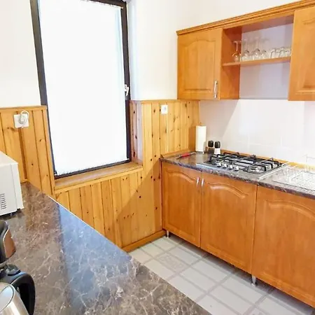 Varga Gardens بيت للعطل Balatonmáriafürdő