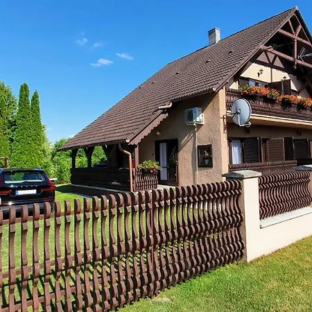 Varga Gardens *