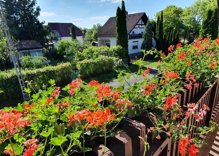 Varga Gardens Dom wakacyjny *